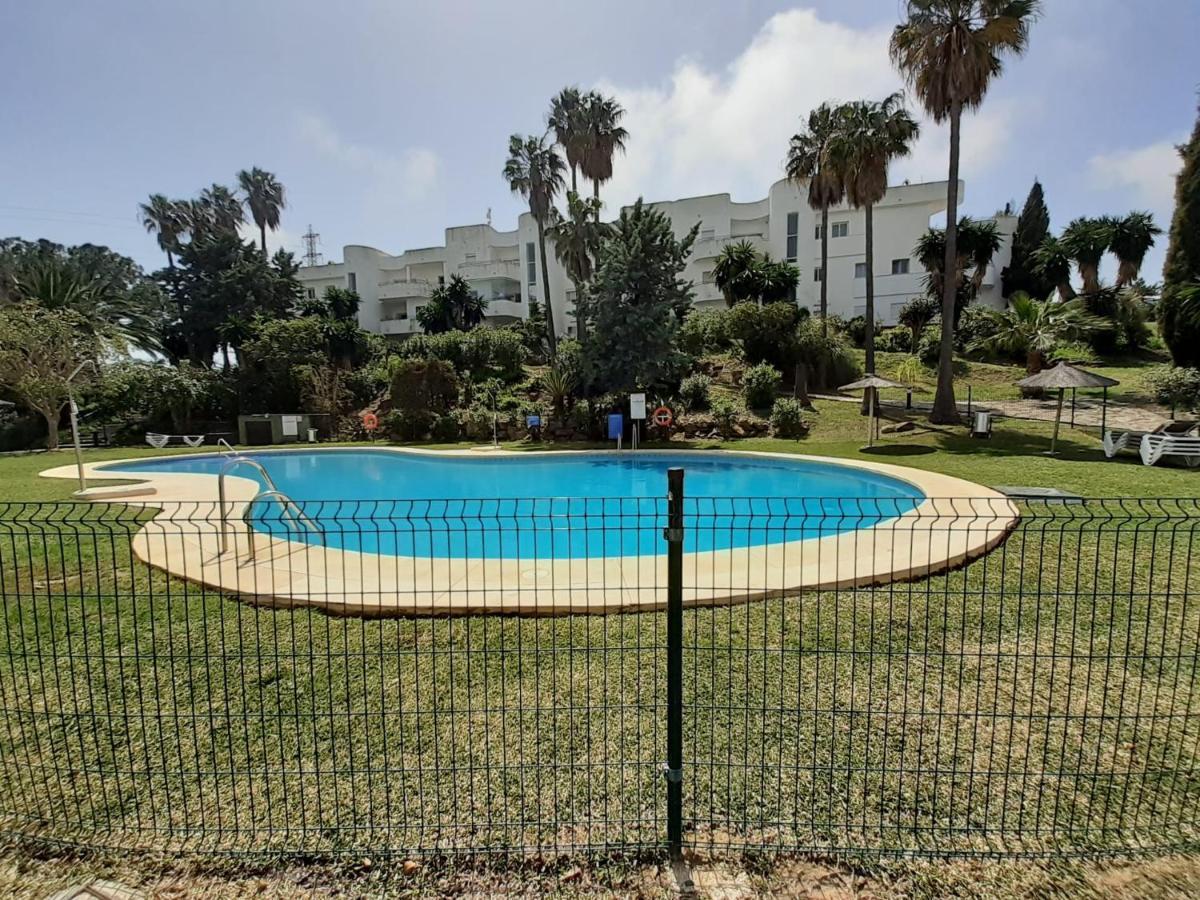 Estepona Golf Apartment Dış mekan fotoğraf